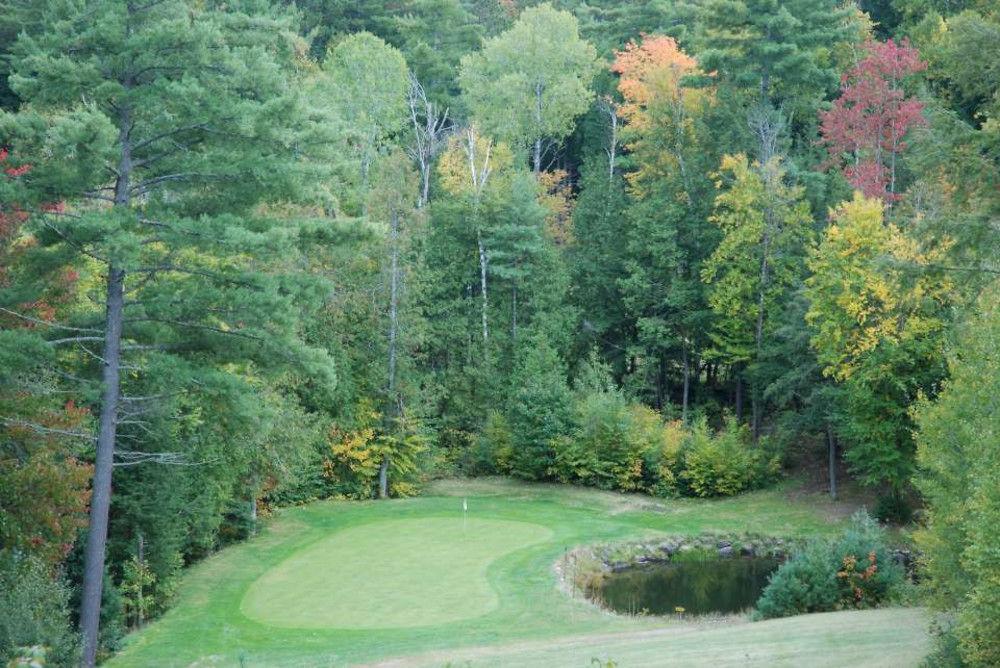 Barry'S Bay Golf Resort Barrys Bay Exterior foto